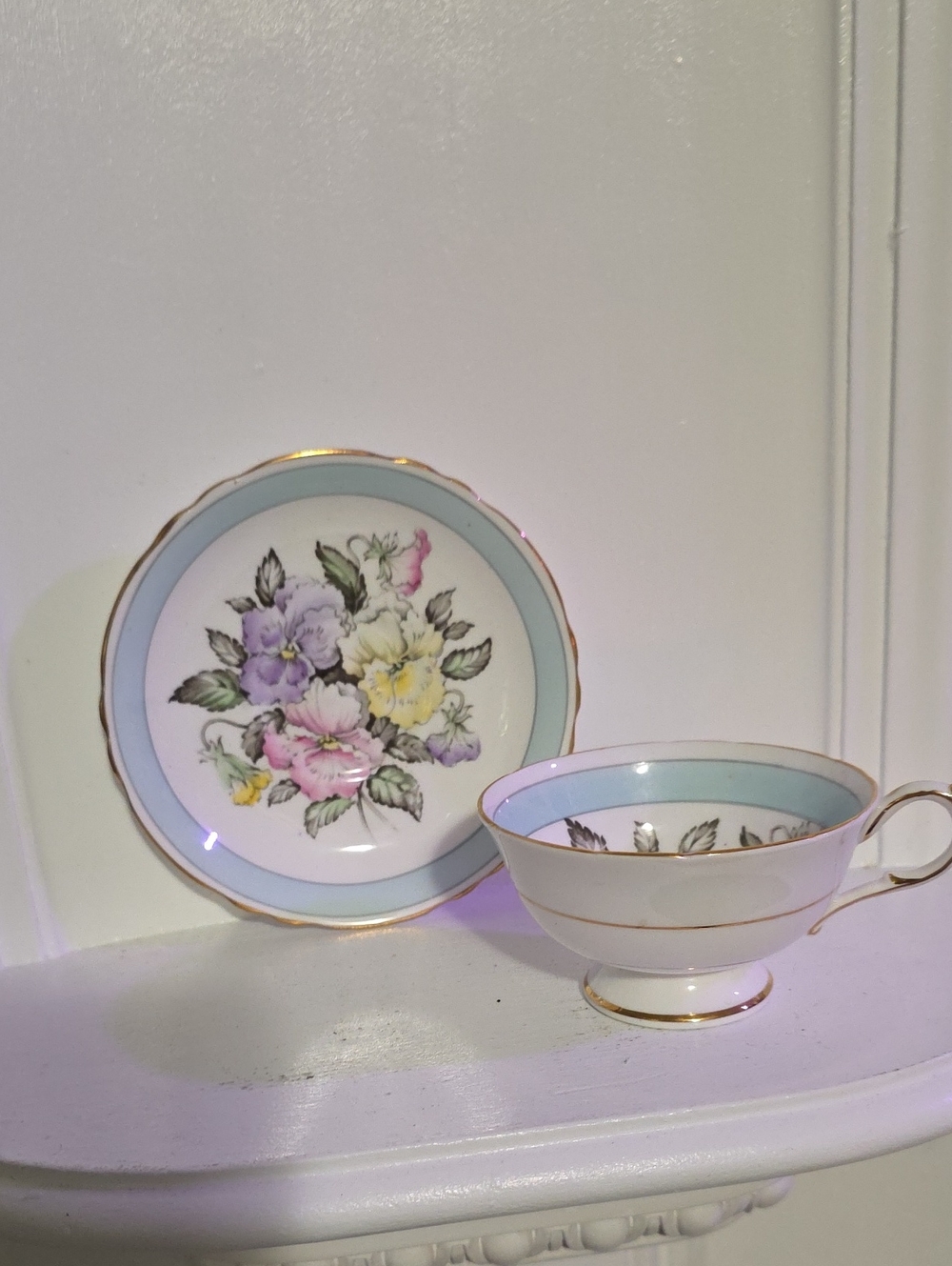 Paragon Pansies Bone China Teacup and Saucer: Blue Band Double Warrant